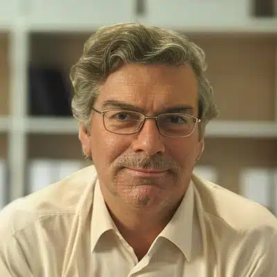 Peter Roberts Peter Roberts